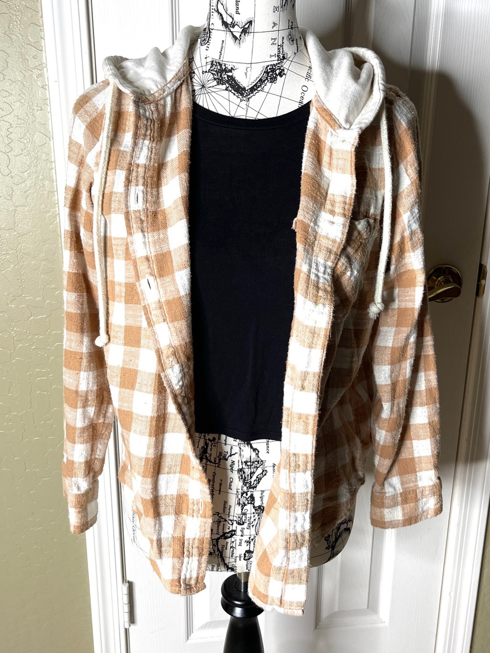 Time and Tru Tan and White Buffalo Plaid Hooded Flannel Shirt